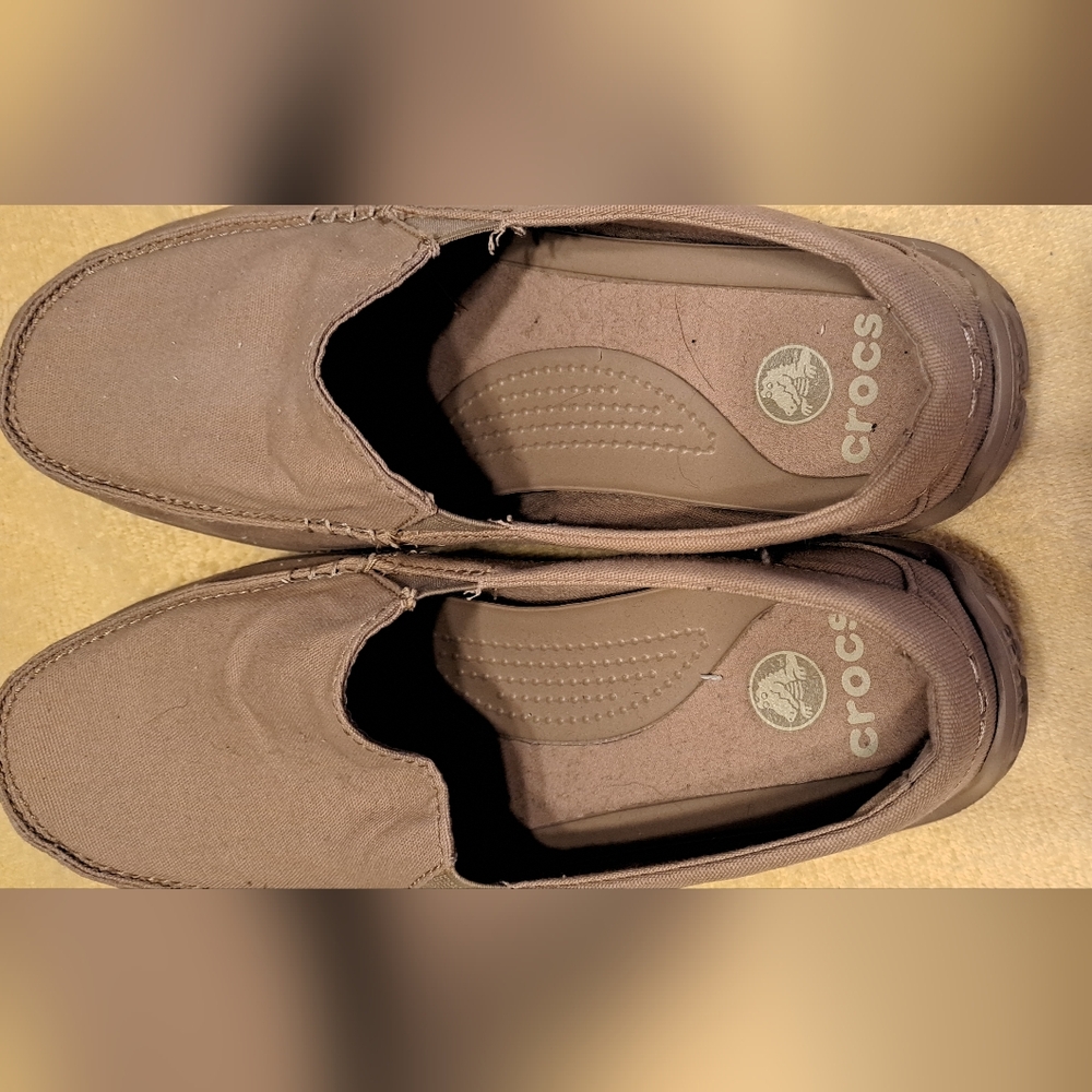 Mens crocs slip on shoes
